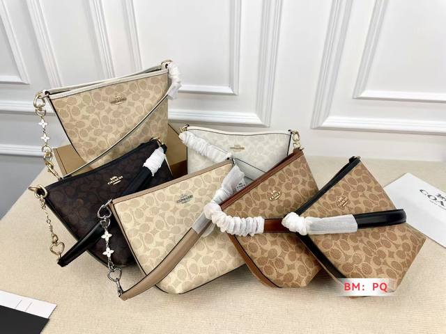 配盒 蔻驰 Coach 水桶包 百搭经典 简直无法拒绝 超显气质 高级感十足 集美必入款 尺寸：17*21