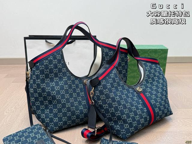 酷奇 Gucci托特包 质感很高级 容量超级大也很耐用 日常出街背它回头率百分百 就是这种随性慵懒感 尺寸34 30 28 25