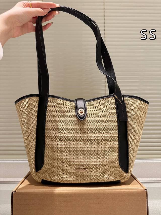 配飞机盒子 Coach蔻驰托特包 菜篮子 可手提 可斜挎 不限制年龄段哦！ 尺寸：26 25