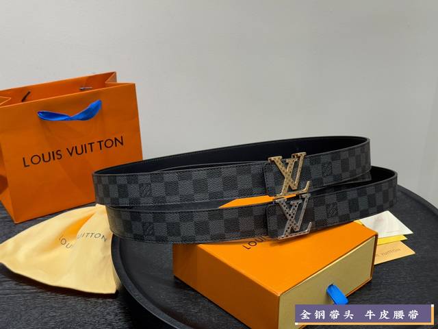 配礼盒手提袋发票 Lv 全钢带头高版本 腰带 原单牛皮腰带皮带～热门款 皮带里面最火的啦～质量很好 全套包装！ 皮带头和专柜一样的哦～