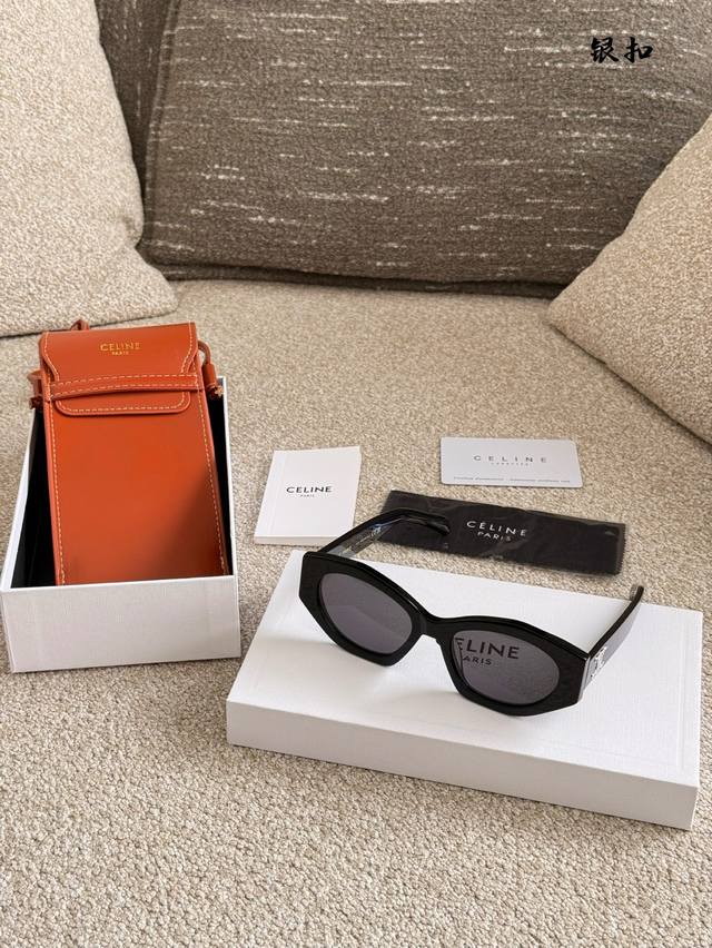 Celine墨镜 六边形+小猫眼让你成为既飒又拽的Celine女孩 少见的银色凯旋门设计#Celine #Celine #无墨镜不出门#墨镜推荐#墨镜#Celi