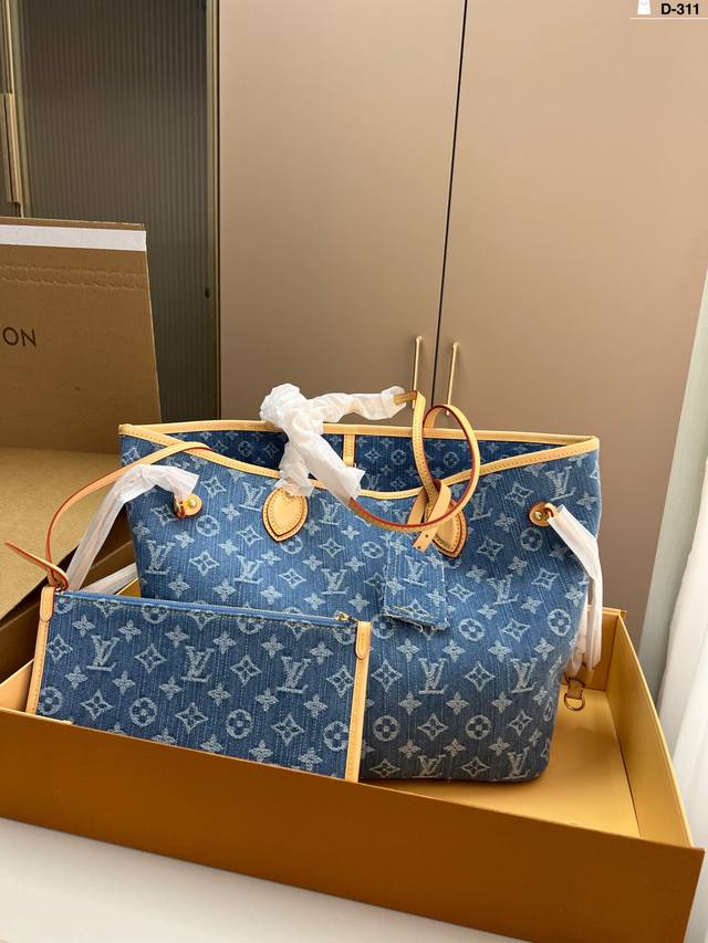 Lv Neverfull 经典入门款购物袋 骨灰级产物!经典到无可复制! 最最最经典畅销颜色! D-311尺寸32×28折叠盒飞机盒 Lv Neverfull 经典入门款购物袋 骨灰级产物!经典到无可复制! 最最最经典畅销颜色! D-311尺寸32×28折叠盒飞机盒