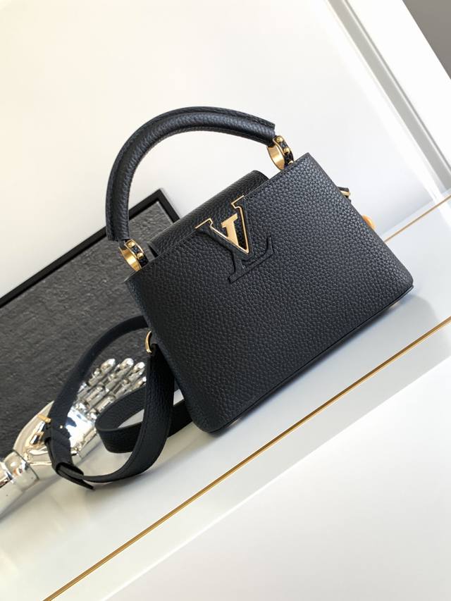 特级原厂 M24729 黑色 动态芯片版 皮料是意大利A级皮料是在于品质、五金、面料、手工、油边、A级出品 尺寸:21X14X8Cm