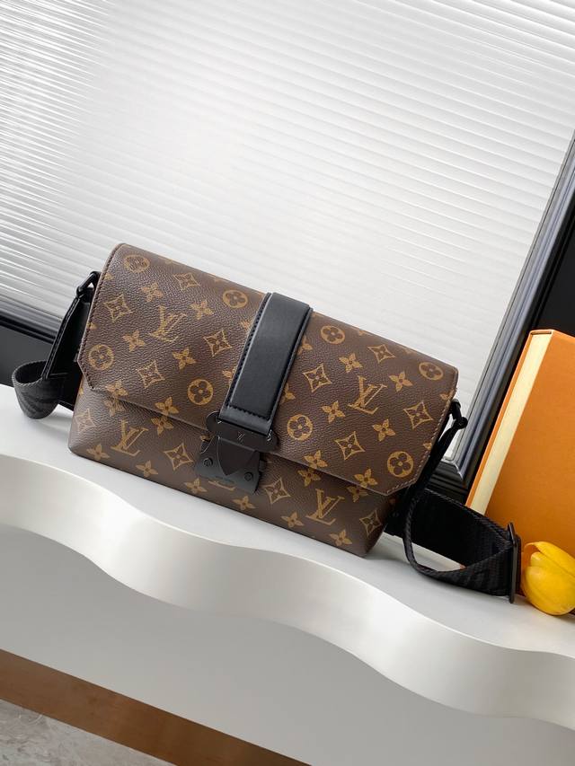 动态163C芯片 顶级原单加强版 N46794老花 顶级原单 变码芯片 S-Cape 邮差包溯源品牌典藏皮革硬箱,为 Monogram Eclipse 帆布渲染 动态163C芯片 顶级原单加强版 N46794老花 顶级原单 变码芯片 S-Cape 邮差包溯源品牌典藏皮革硬箱,为 Monogram Eclipse 帆布渲染