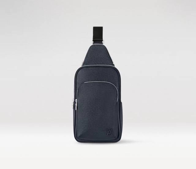 顶级原单 M30971 蓝色 M46327老花 N45302黑格本款 Avenue 单肩包取材 Damier Graphite 帆布，为正面外袋点缀路易威登巴黎