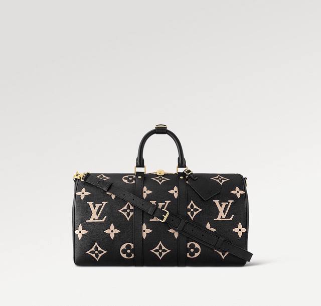 M46670黑色 M46671绿色本款 Keepall BandoulièRe 45 取材 Monogram Empreinte 压纹皮革，呈现大号 Monog