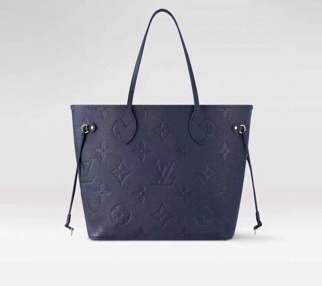 顶级原单,变码芯片M47143蓝M46482雾霾蓝M46599枣红 M45685黑色 M45684米白 M45686灰色 M46516香草 M46514蓝色渐变 顶级原单,变码芯片M47143蓝M46482雾霾蓝M46599枣红 M45685黑色 M45684米白 M45686灰色 M46516香草 M46514蓝色渐变