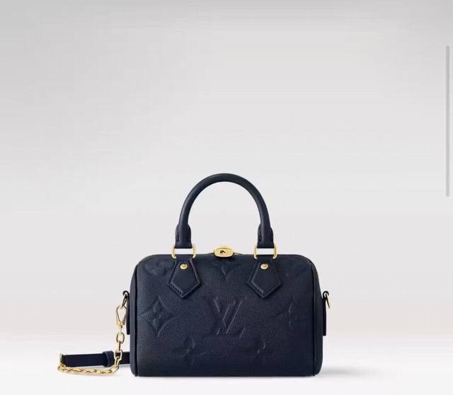 顶级原单，变码芯片M14200深蓝本款 Speedy BandoulièRe 20 手袋设计精巧，风格时尚，可随心携带日常所需。采用光滑的 Monogram E