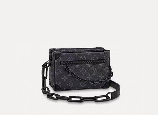 163C01 芯片 M44735 黑花 顶级原单Virgil Abloh 为 春夏秀场呈现 Mini Soft Trunk 链条包，讲述 Monogram Ec