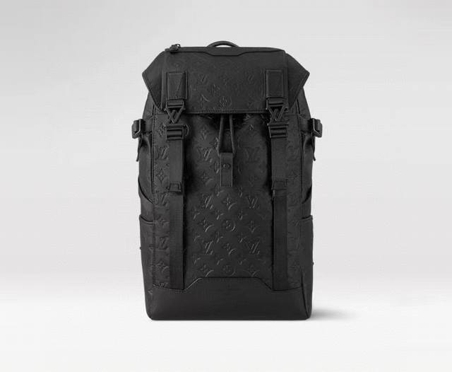 163C01 芯片 顶级原单 变码芯片M24776 M46792Getaway 双肩包汲取户外运动的活力格调，选用 Monogram Eclipse 帆布塑造柔