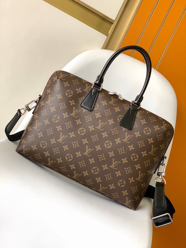 原单N48224黑格 M40868老花 Porte-Documents Jour 公文包采用了辨识度极高的 Damier Cobalt 帆布,对比 Porte- 原单N48224黑格 M40868老花 Porte-Documents Jour 公文包采用了辨识度极高的 Damier Cobalt 帆布,对比 Porte-