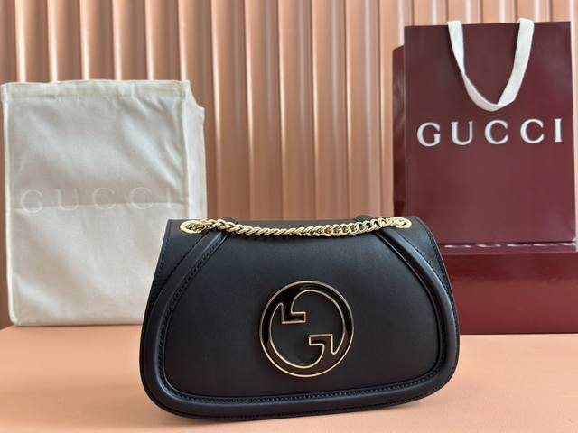 Gucci新款专柜品质，顶级原单货，实物实拍！款号815715克，尺寸：宽26X高16X侧宽8，出货啦！