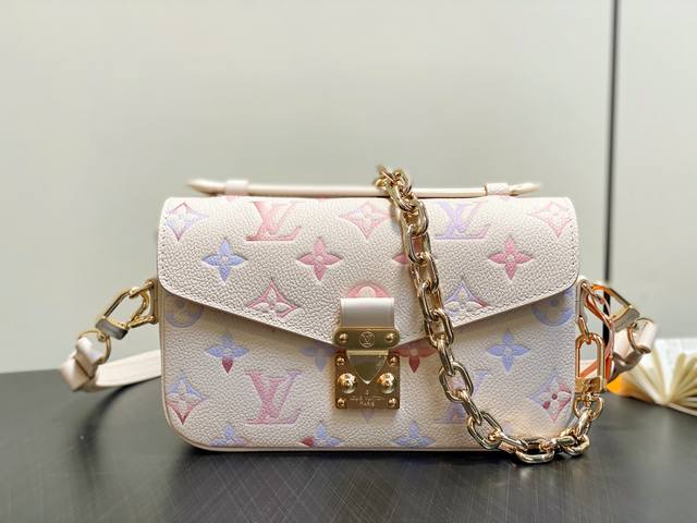 出厂价P 顶级原单 M25682米白渐变色 全皮链条 差包 当季新款 Pochette MéTis East West 手袋 本款 Pochette MéTis