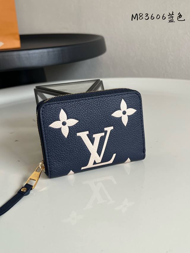 出厂价P 顶级原单 M83606丝印，柔软的Monogram Unplant皮革，加入了本季特有的重新解释的“Zippy Coin Purs”。从航海的世界中得