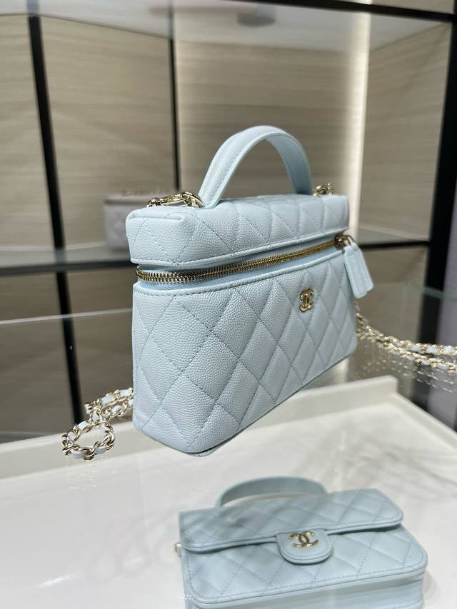 Chanel 25C新款 Lp链条 手柄化妆包 牛皮 单肩斜挎手提包 尺寸：19.5Cmx5Cmx17Cm型号Ap5700