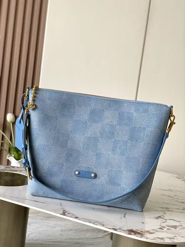 海原外单 独实家拍 半钢Mb163C芯片版原厂皮 本款 Vagabond Hobo 手袋型号：M00202牛仔材料：A级全钢五金，进口原厂帆布尺寸：38*35*