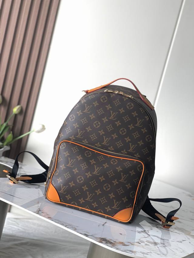 海原外单 独实家拍 半钢163C01动态芯片，全钢五金M 25979本款 Discovery Cargo 双肩包为 Monogram 帆布融入做旧牛皮革饰边及沉