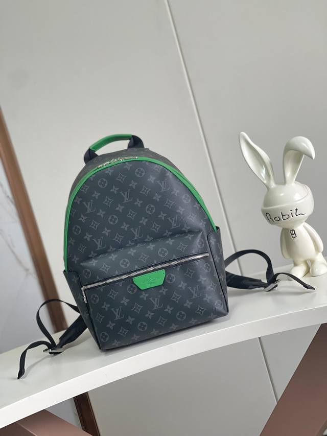 海原外单 独实家拍 半钢163芯片 M25887黑花配绿皮本款 Discovery 小号双肩包拼接 Monogram Eclipse 帆布和鲜明牛皮革,搭配彩色 海原外单 独实家拍 半钢163芯片 M25887黑花配绿皮本款 Discovery 小号双肩包拼接 Monogram Eclipse 帆布和鲜明牛皮革,搭配彩色