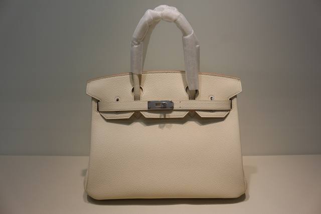 半手工全新特价 不退换 原价1690 现货 B 奶昔白银扣皮铂金30Cm半手蜡线缝制德国原装进口杜克普机车法国蜜蜡线现货实拍 Bk30 内里山羊皮