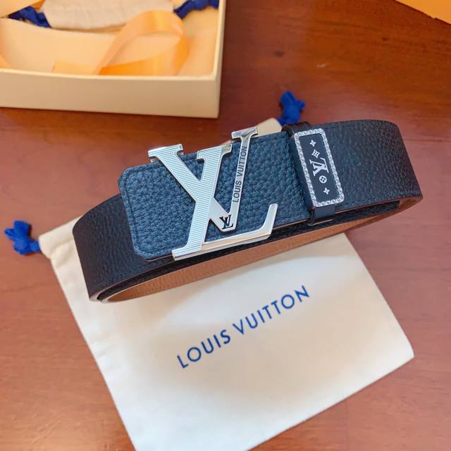 Lv专柜同步男士腰带：经典原单品质，搭配精品五金，精工制作，细节看图，实物拍摄，高端奢华，宽度4.0Cm