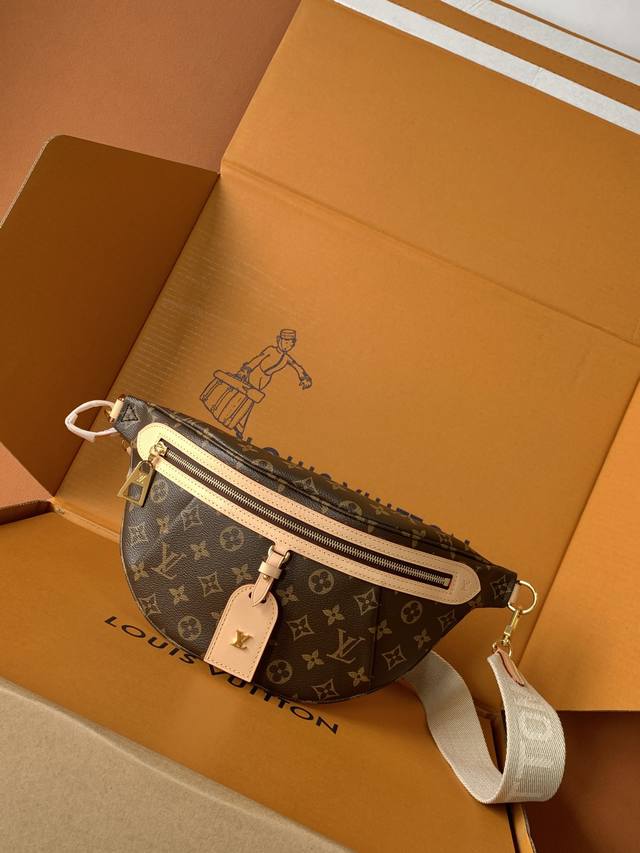 独家163首发型号：M46784私品 163动态Uid 进口菱形面料 品质第九次升级，进口原厂皮．专柜同步，动态电子芯片、礼品袋、保护纸，铜版电子标签、合格证