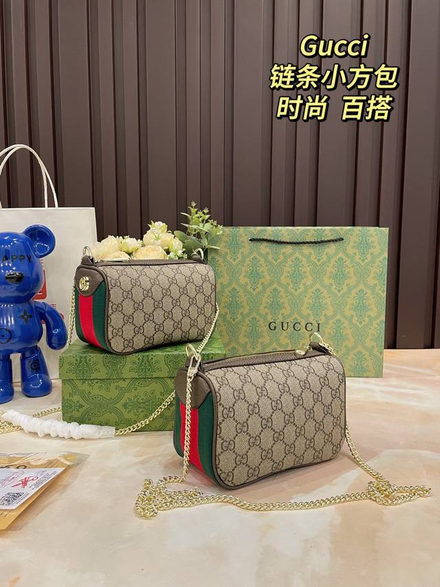 细节图 礼盒包装Gucci Ophidia 链条单肩斜挎包把Gucci的复古风诠释得淋漓尽致~圆顶造型设计，实用性和性价比 Gucci酷奇便当饭盒包 今天的气场