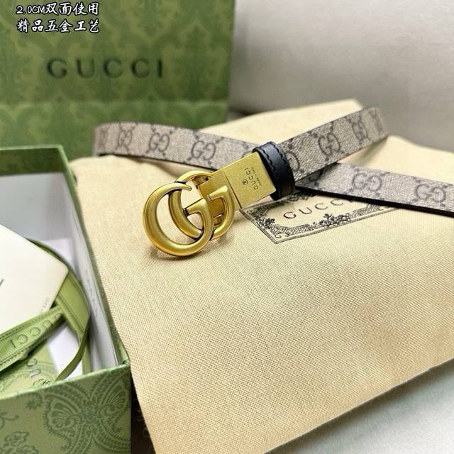 古琦Gucci 宽度2.0 Cm 简单大方双面使用 五金可以旋转 精品五金 佩戴效果非常不错 送礼自用最佳推荐
