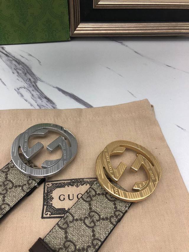 支持Nfc芯片扫描Guccl 古奇 原官单网经典 尺寸38Mm，原单五金扣头，带身采用Pvc防水料搭配牛皮底，清晰美观，皮质软，手感舒适，档次高。高清实拍细节质