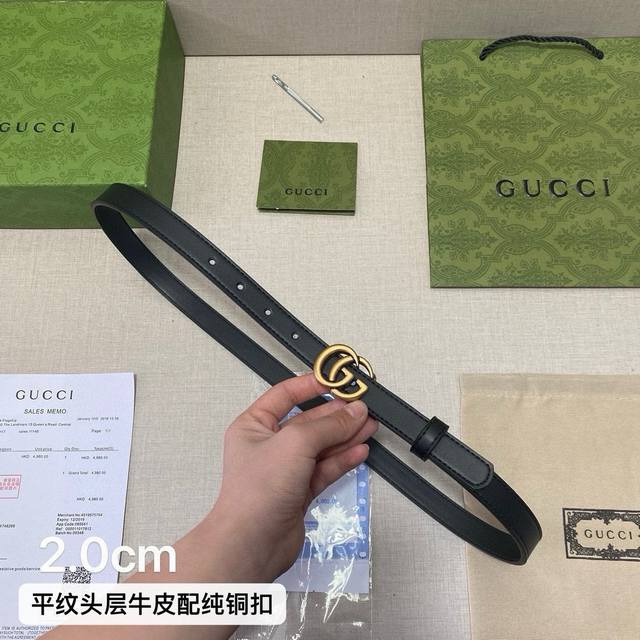 品牌：古驰Gucci 等级：原版品质.头层牛皮 专柜售经典爆款开模。油边精致 电脑车线 手感柔软.实物拍摄无修饰 上身效果超好、长度不可裁剪.配专柜全套包装.送