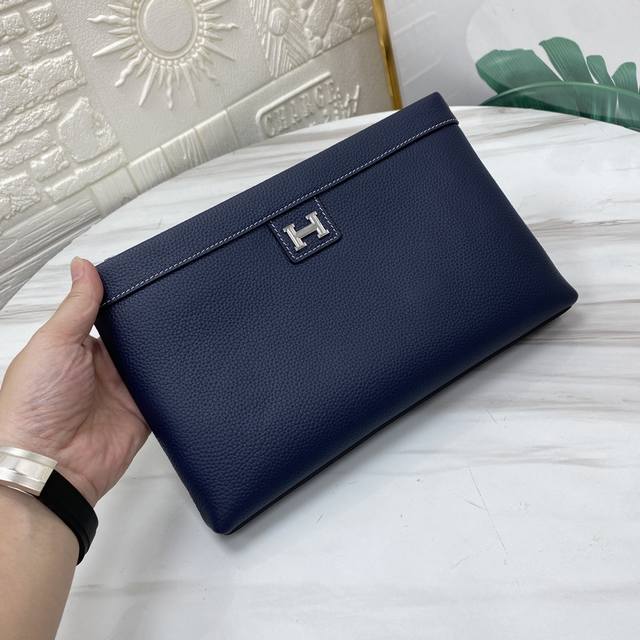 HermèS 爱马仕 Carabanolizontal 时尚潮流休闲包顶级高端原版货 进口头层小牛皮实力打造 时尚个性纯手工 皮质手感绝对Ok 搭配绒面内里29