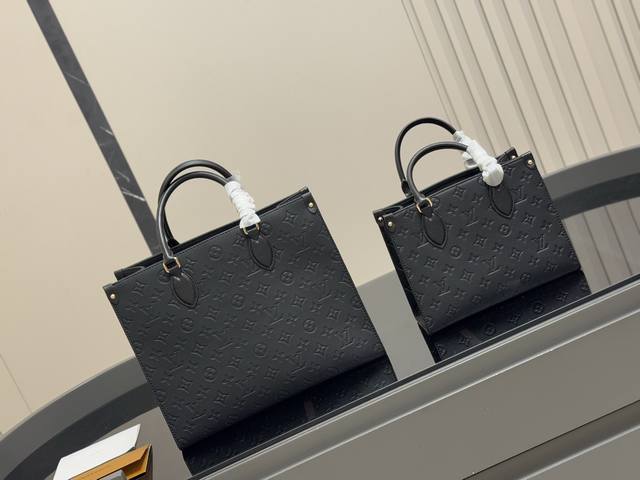 Size：34Cm 25Cm Lv Onthego牛皮购物袋有隐藏的背带设计，可单肩～可手提搜索 Lv Onthego丛林购物袋配折叠盒