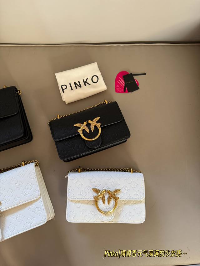 配盒Size：21*12Cm 小号 27*17Cm 大号 Pinko 燕子包皮质质感！好糯好软！Pinko 嘎嘎香元气满满的少女感