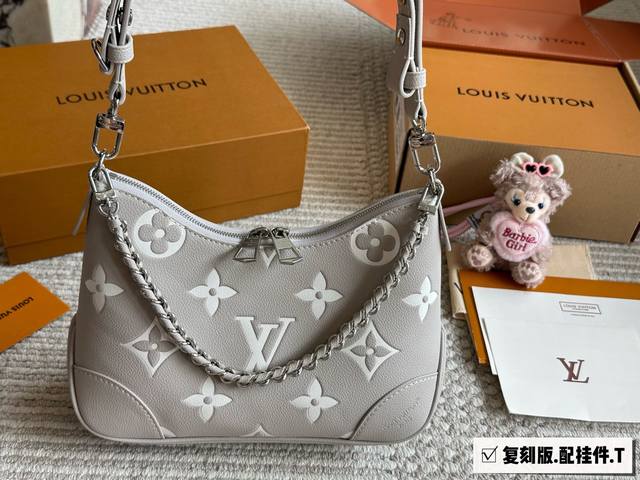 配盒 配挂件 Size：29*16Cml家 中古款牛角包Vintage 经典单肩包配置肩带链条单肩斜挎都无敌好看百搭！推荐