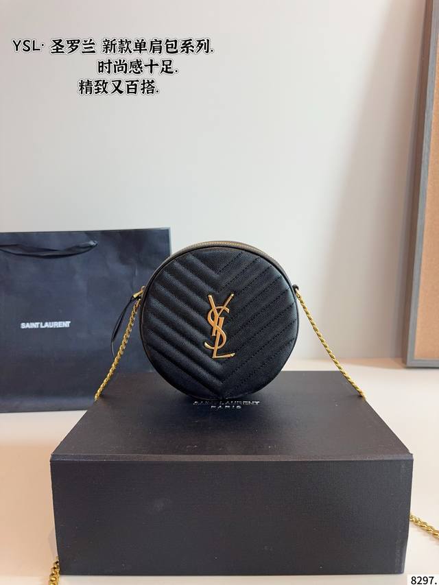 配礼盒.圣罗兰 圆饼 链条包.墙裂推荐对于览包无数的时髦精安利这种设计精致小巧 轻松凹造型极简外形十金属10G0扣开合设计实用又时髦 是日常搭配率蛮高的单品尺寸