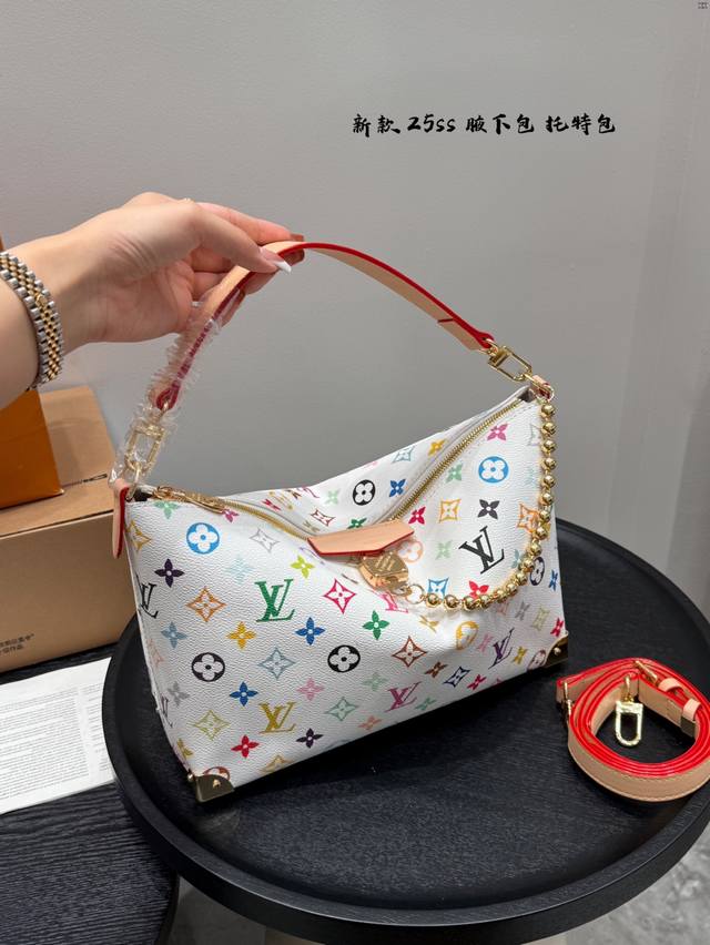 带盒子Lv 新款 25Ss 腋下托特包 新牛角包Lv高级感大手袋登场 爱了爱了低调又实用的托特 质感奢华 这款也是可以调节肩带，容量很大，很适合通勤 尺寸28