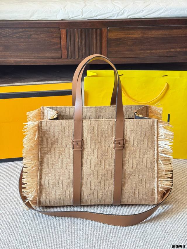 原版布 F家 Fendi Peekabo 购物袋经典的Tote造型！托特包尺寸：大号35 30Cm