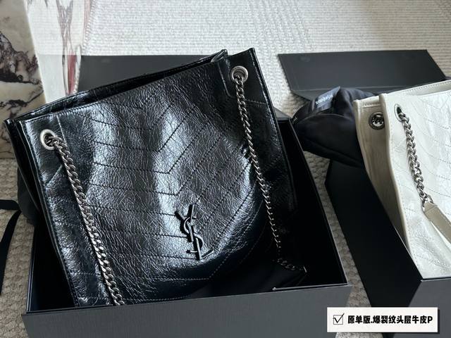 原单版 配盒子Size：32*27Cm Ysl的托特包 爆裂油蜡牛皮Niki Shopping Bag很不一样杨树林Niki和这款托特确实是别出心裁的设计有种莫