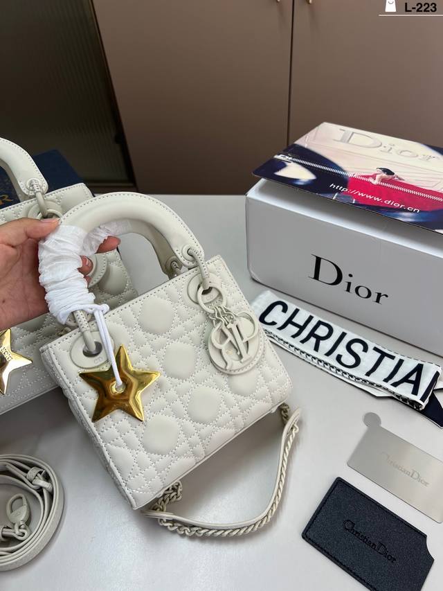 小 配镜子 Dior迪奥戴妃包可可爱爱小巧玲珑 优雅精致仙女必备款L-223尺寸17×15 20×17折叠盒飞机盒