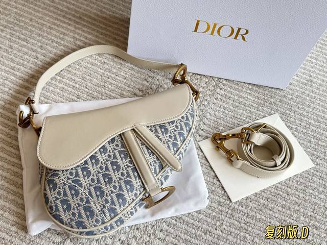 配折叠盒尺寸：25Cm*20Cm大号 升级版出货 迪奥老花马鞍包配牛皮肩带 品质太Ok 搜索Dior 迪奥