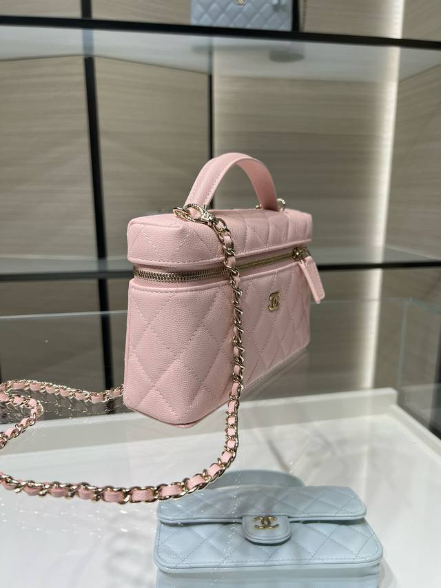 Chanel 25C新款 Lp链条 手柄化妆包 牛皮 单肩斜挎手提包 尺寸：19.5Cmx5Cmx17Cm 型号A 0Y