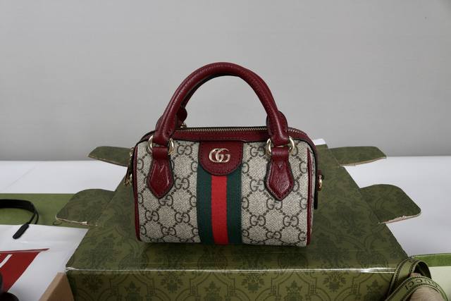 厂价 最高版本原厂皮顶级原单配专柜全套包装 简介：2025春夏系列中，Ophidia系列亮眼呈献新颖廓形与功能，以标志性米色和棕色配色匠心演绎，打造质地柔软的焕