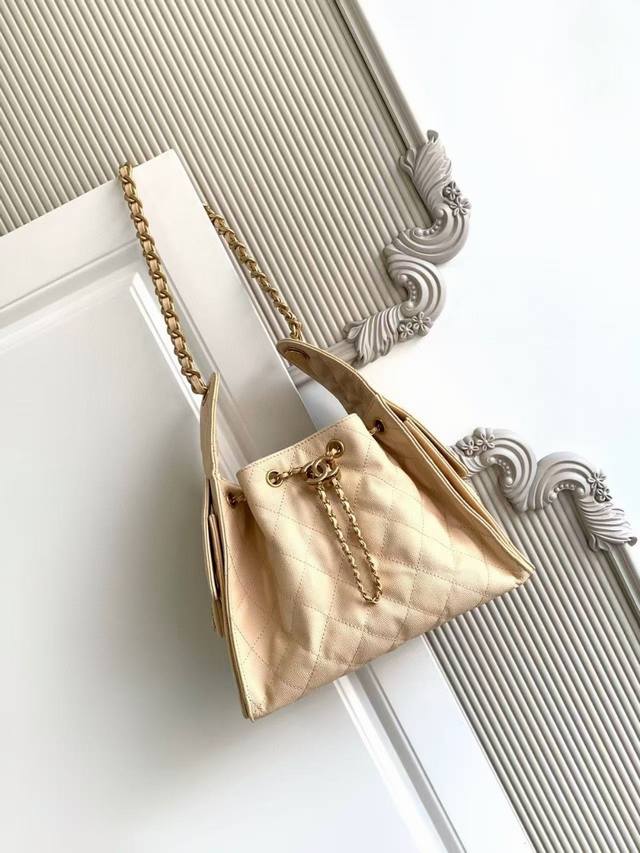 厂价 最高版本原厂皮顶级原单配专柜全套包装 As5293Chanel 25款又一个以年份命名的款， 25C球纹皮嘻哈包 香奈儿Hobo 腋下包 嬉皮腋下包小号