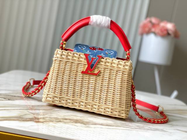 正品原料特级精品动态芯片Lv X Tm Capucines 手袋M14295 M48865红色樱桃竹篮本款Capucines手袋邂逅路易X村上隆复刻系列的瞩目细