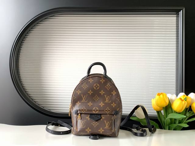 动态变码芯片 顶级原单加强版 M44873 Mini 背包 Monogram Backpack Mini 双肩包彩色花Nicolas GhesquièRe赋予此