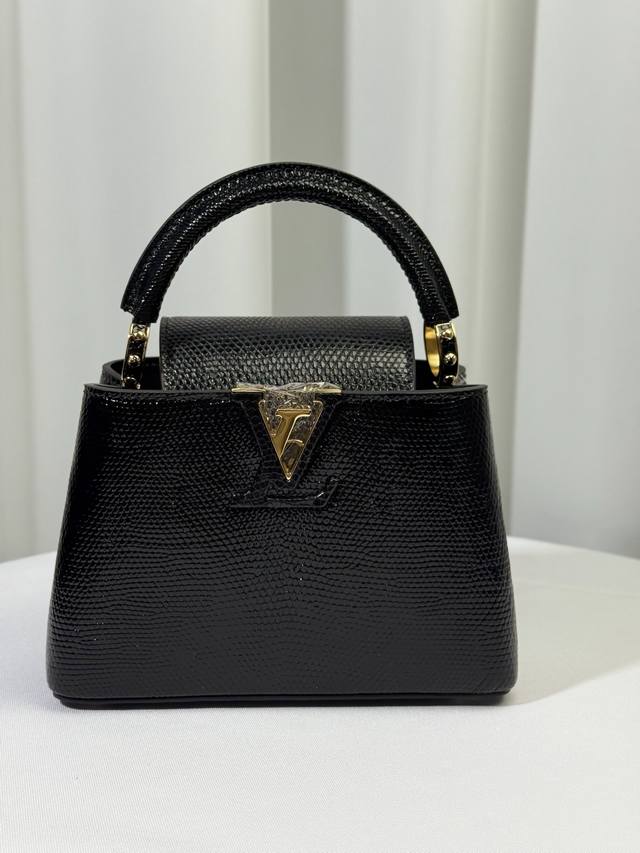 21Cm进口蜥蜴皮 黑色 顶级工艺，蜡线手缝！配原厂包装