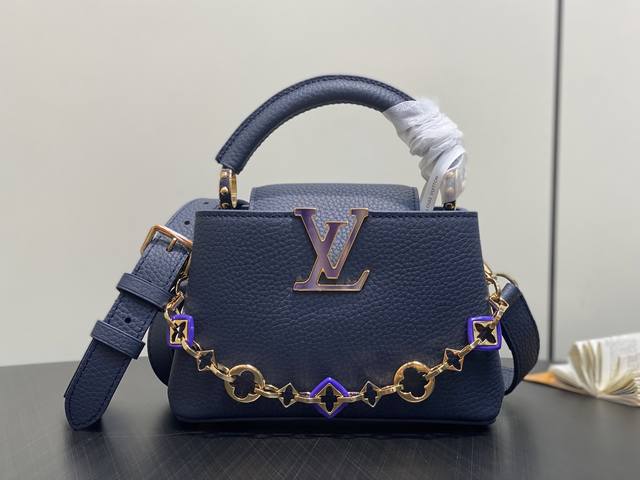 顶级原单 M14970深蓝 M14971 链条全皮Cap那英款 Capucines 迷你手袋 Capucines 系列以 1854 年路易威登初次开设门店的巴黎 顶级原单 M14970深蓝 M14971 链条全皮Cap那英款 Capucines 迷你手袋 Capucines 系列以 1854 年路易威登初次开设门店的巴黎