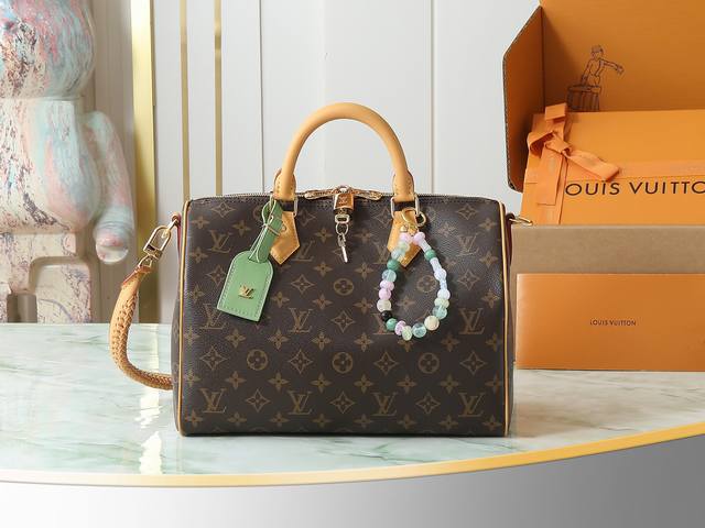 顶级原单 独家实拍 M15107老花绿色 驴家 Speedy枕头包 当季新款 Speedy Soft 30 Lucky 手袋 本款 Speedy Soft 30 顶级原单 独家实拍 M15107老花绿色 驴家 Speedy枕头包 当季新款 Speedy Soft 30 Lucky 手袋 本款 Speedy Soft 30