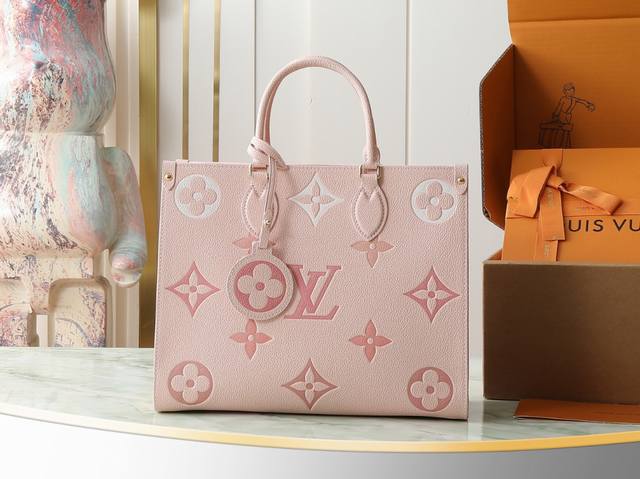 顶级原单 独家实拍 M46542粉色丝印 四方包妈咪袋系列 M45595粉色渐变 当季新款 Onthego 中号手袋 本款 Onthego 中号手袋取材 Mon