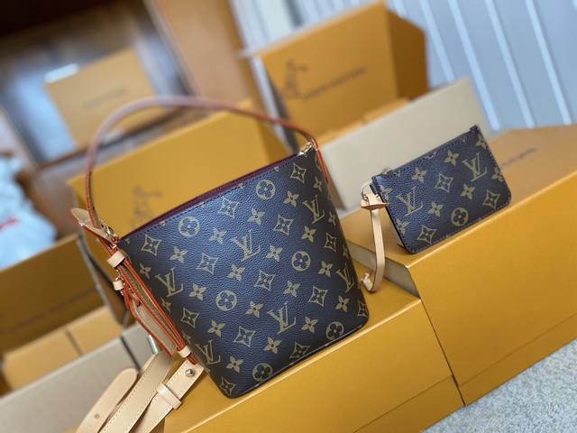 顶级原单 M12925 老花支持Nxp芯片感应 163动态芯片 本款 All Inbb手袋为Monogram帆布搭配亮泽金属件，以标志性挂锁和名牌彰显经典格调。