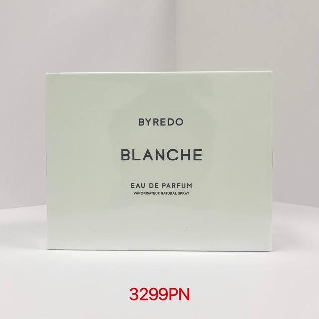 原单品质 百瑞德香水50Ml白色浪漫实拍现货3299Pn编码！Byredo 百瑞德 Blanche 白色浪漫50Ml，木盒包装香调：醛香花香调！前调：粉红胡椒